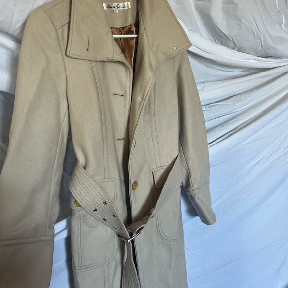 Kenneth Cole long jacket button up with belt - size 4. Will fall about mid thigh - Picture 16 of 16
